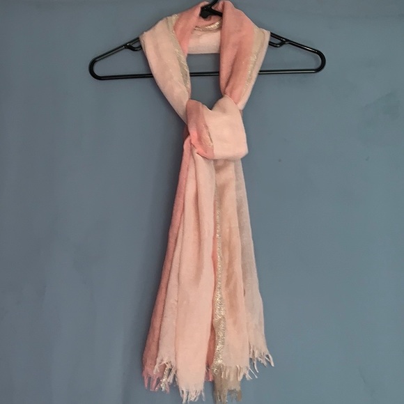💕Elegant scarf or wrap- peach, pink, gold 🌟 - Picture 2 of 7